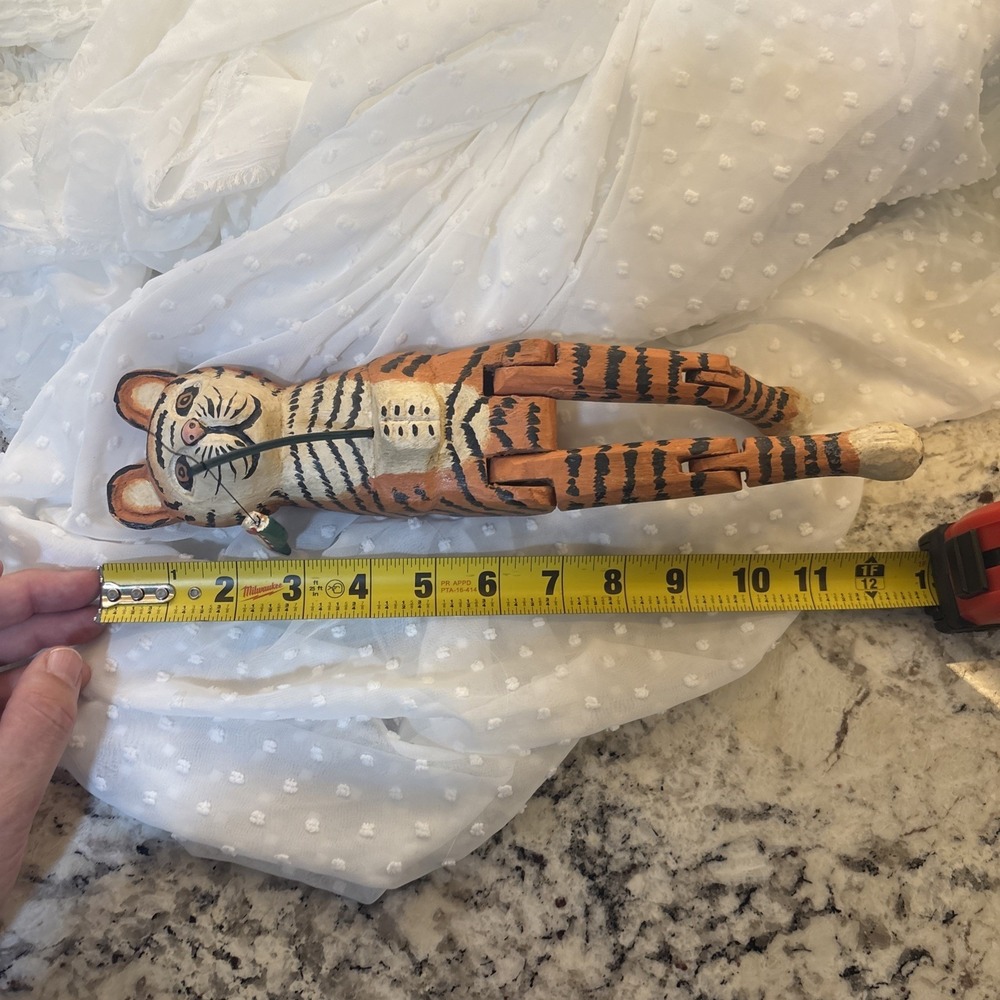 Vtg Folk Art Hand Painted/Carved Tiger Cat Fish Shelf Sitter‎ Articulated Joints - Picture 12 of 15